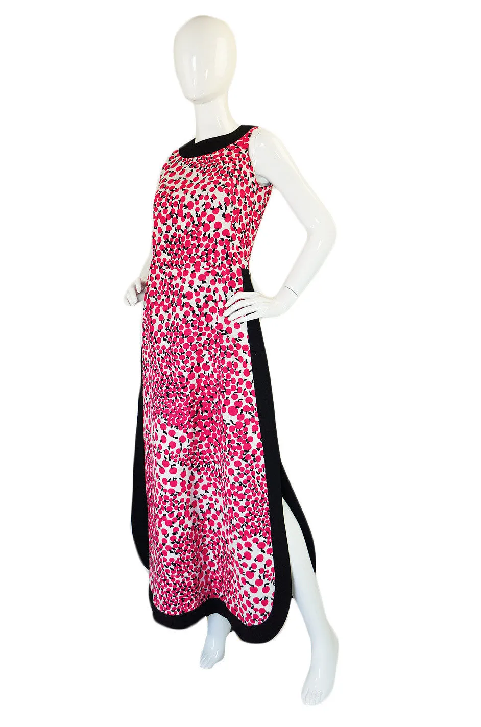 1960s Apple Printed Mod Maxi Dress