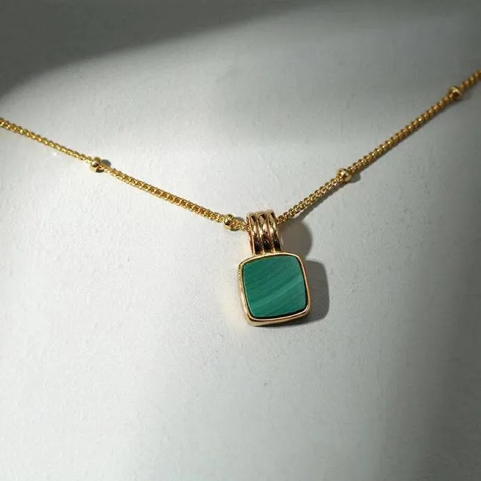 ALICE Malachite Square Pendant Necklace