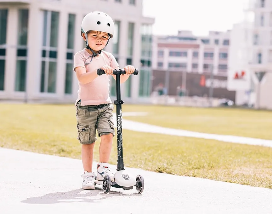 Highwaykick LED Scooter