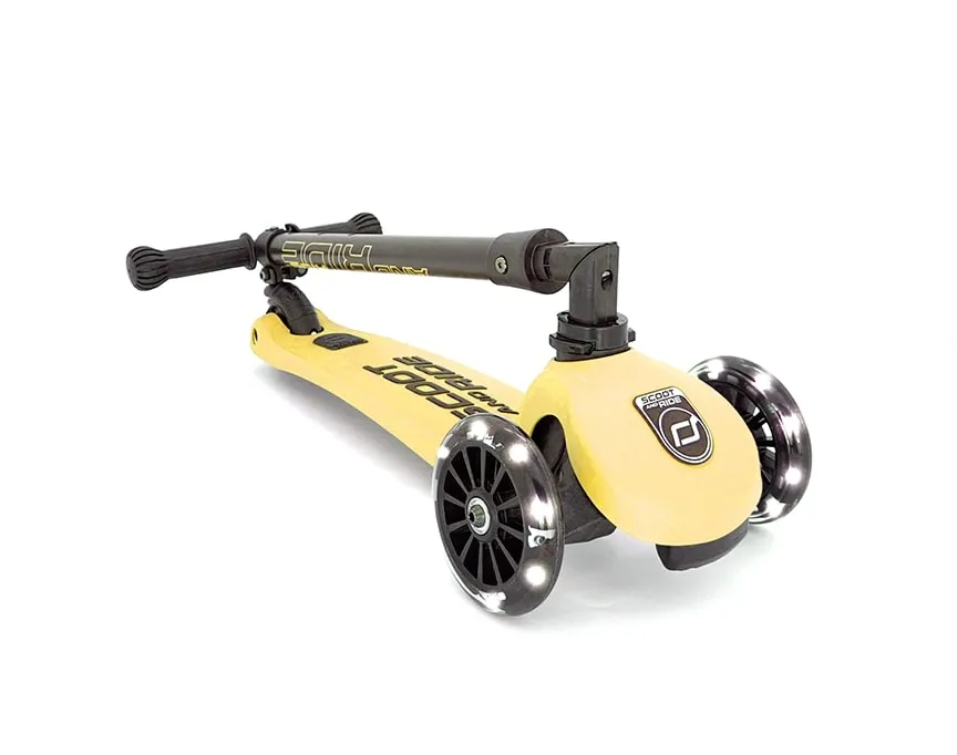 Highwaykick LED Scooter