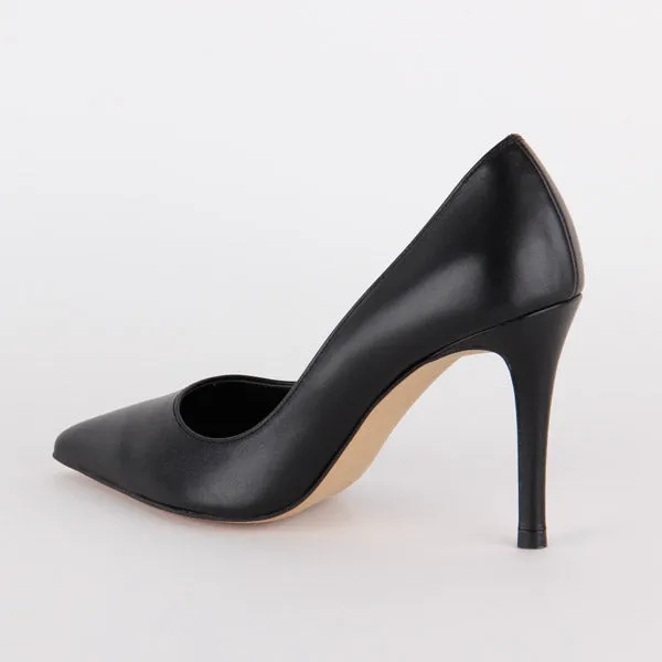 *UK size 1 - ROSE AVENUE - AW17 Court - black leather, 9cm heels